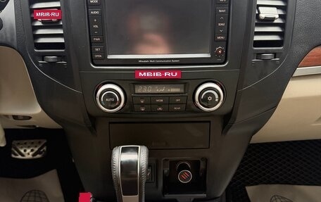 Mitsubishi Pajero IV, 2008 год, 1 490 000 рублей, 31 фотография