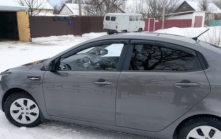 KIA Rio III рестайлинг, 2011 год, 720 000 рублей, 4 фотография