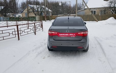 KIA Rio III рестайлинг, 2011 год, 720 000 рублей, 2 фотография