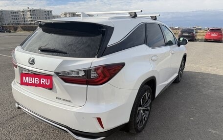 Lexus RX IV рестайлинг, 2018 год, 4 550 000 рублей, 5 фотография