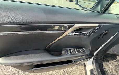 Lexus RX IV рестайлинг, 2018 год, 4 550 000 рублей, 18 фотография