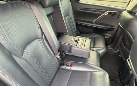 Lexus RX IV рестайлинг, 2018 год, 4 550 000 рублей, 16 фотография