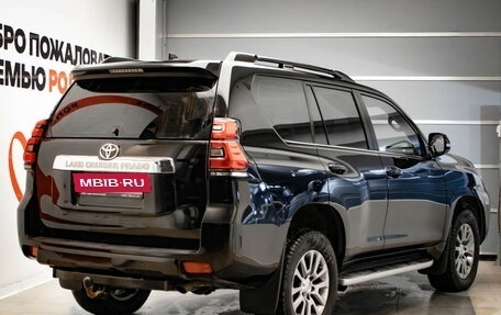 Toyota Land Cruiser Prado 150 рестайлинг 2, 2020 год, 4 550 000 рублей, 4 фотография