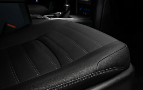 Toyota Land Cruiser Prado 150 рестайлинг 2, 2020 год, 4 550 000 рублей, 31 фотография