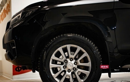 Toyota Land Cruiser Prado 150 рестайлинг 2, 2020 год, 4 550 000 рублей, 37 фотография