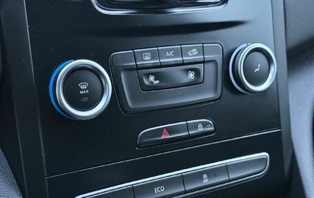 Renault Megane IV, 2019 год, 999 000 рублей, 25 фотография