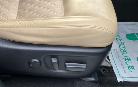 Toyota Harrier, 2017 год, 2 050 000 рублей, 16 фотография