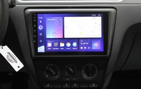 Skoda Rapid I, 2018 год, 1 290 000 рублей, 14 фотография