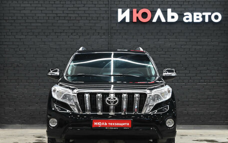 Toyota Land Cruiser Prado 150 рестайлинг 2, 2014 год, 3 270 000 рублей, 2 фотография