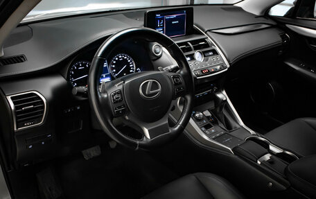 Lexus NX I, 2018 год, 3 849 000 рублей, 7 фотография