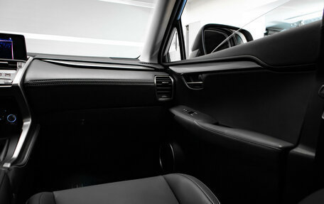 Lexus NX I, 2018 год, 3 849 000 рублей, 24 фотография