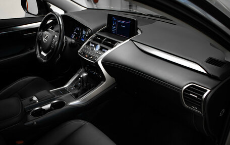 Lexus NX I, 2018 год, 3 849 000 рублей, 28 фотография