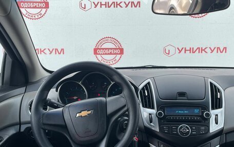 Chevrolet Cruze II, 2013 год, 669 000 рублей, 18 фотография