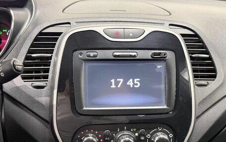 Renault Kaptur I рестайлинг, 2017 год, 1 299 000 рублей, 13 фотография