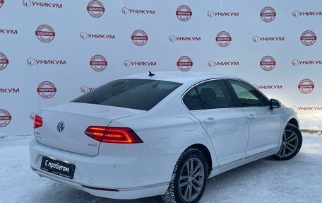 Volkswagen Passat B8 рестайлинг, 2017 год, 1 699 000 рублей, 4 фотография