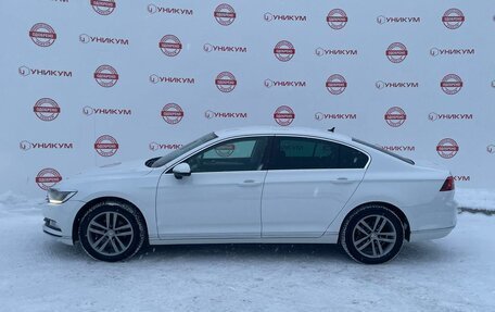 Volkswagen Passat B8 рестайлинг, 2017 год, 1 699 000 рублей, 2 фотография