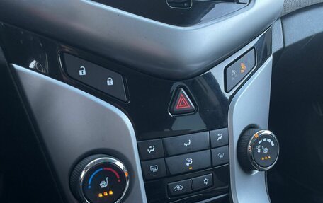 Chevrolet Cruze II, 2012 год, 645 000 рублей, 21 фотография