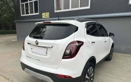 Buick Encore I, 2020 год, 1 150 000 рублей, 3 фотография