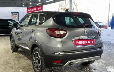 Renault Kaptur I рестайлинг, 2021 год, 1 549 000 рублей, 3 фотография