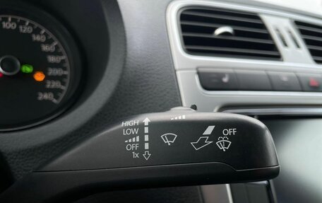 Volkswagen Polo VI (EU Market), 2018 год, 1 035 000 рублей, 30 фотография