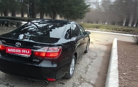 Toyota Camry, 2016 год, 1 900 000 рублей, 4 фотография