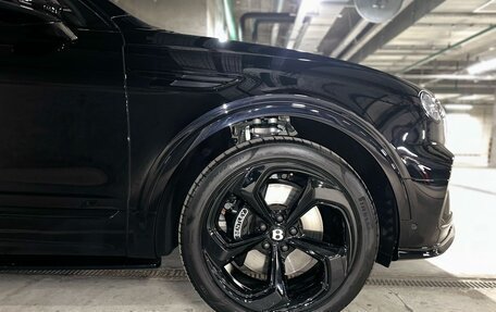 Bentley Bentayga I, 2023 год, 24 900 000 рублей, 9 фотография