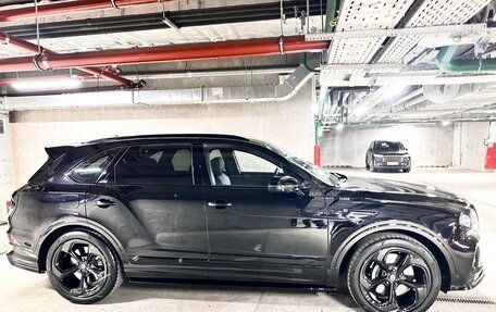 Bentley Bentayga I, 2023 год, 24 900 000 рублей, 3 фотография