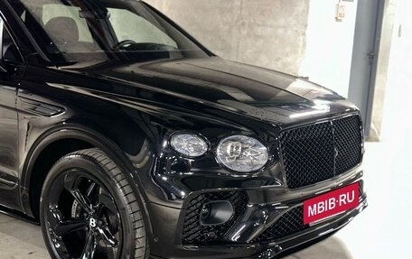 Bentley Bentayga I, 2023 год, 24 900 000 рублей, 10 фотография