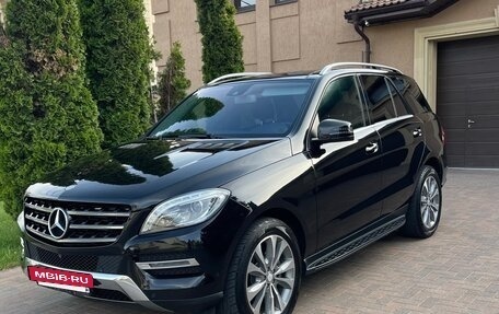 Mercedes-Benz M-Класс, 2014 год, 3 350 000 рублей, 2 фотография