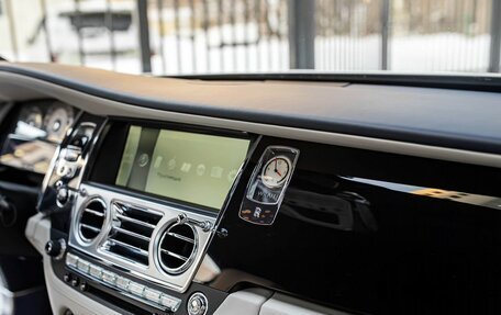 Rolls-Royce Wraith, 2015 год, 13 375 000 рублей, 13 фотография