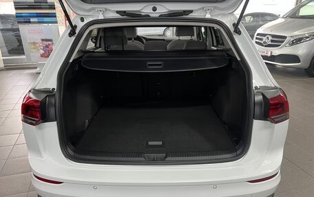 Volkswagen Golf VIII, 2022 год, 3 100 000 рублей, 8 фотография