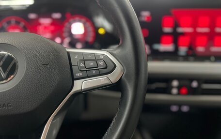 Volkswagen Golf VIII, 2022 год, 3 100 000 рублей, 16 фотография