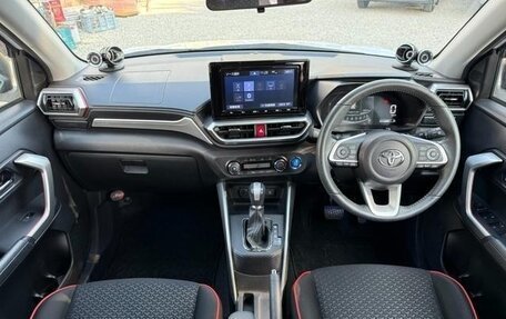 Toyota Raize I, 2021 год, 1 410 000 рублей, 11 фотография