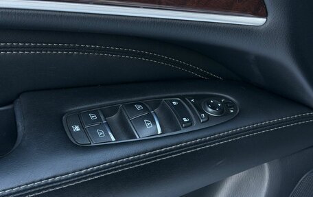 Infiniti QX60 I рестайлинг, 2017 год, 2 020 000 рублей, 26 фотография