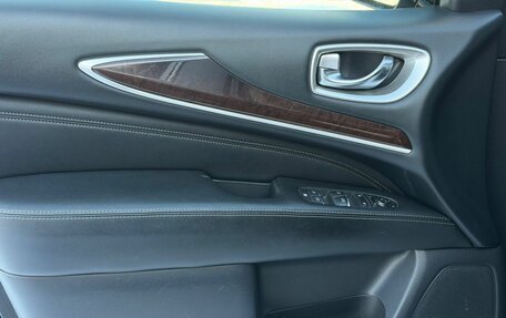 Infiniti QX60 I рестайлинг, 2017 год, 2 020 000 рублей, 25 фотография