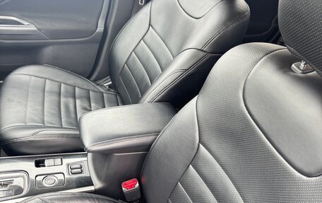 Mitsubishi Outlander III рестайлинг 3, 2020 год, 2 390 000 рублей, 7 фотография