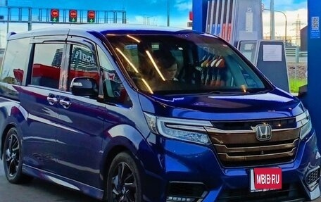 Honda Stepwgn IV, 2020 год, 2 900 000 рублей, 1 фотография