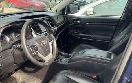 Toyota Highlander III, 2014 год, 2 900 000 рублей, 4 фотография