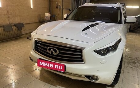 Infiniti QX70, 2013 год, 2 150 000 рублей, 1 фотография