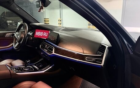 BMW X7, 2021 год, 9 100 000 рублей, 11 фотография