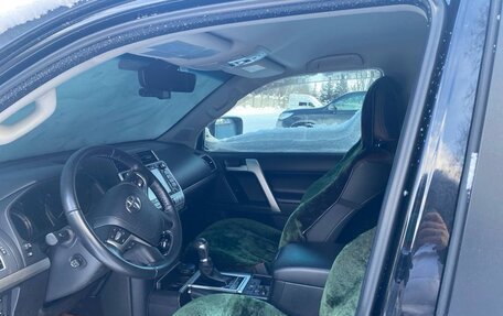 Toyota Land Cruiser Prado 150 рестайлинг 2, 2019 год, 6 800 000 рублей, 3 фотография