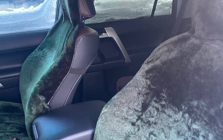 Toyota Land Cruiser Prado 150 рестайлинг 2, 2019 год, 6 800 000 рублей, 4 фотография