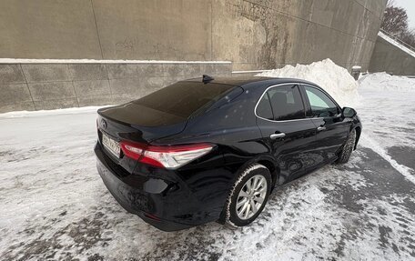 Toyota Camry, 2018 год, 2 500 000 рублей, 7 фотография