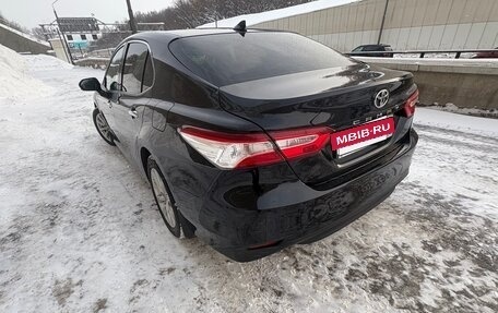 Toyota Camry, 2018 год, 2 500 000 рублей, 6 фотография