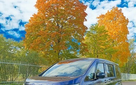 Honda Stepwgn IV, 2020 год, 2 900 000 рублей, 2 фотография