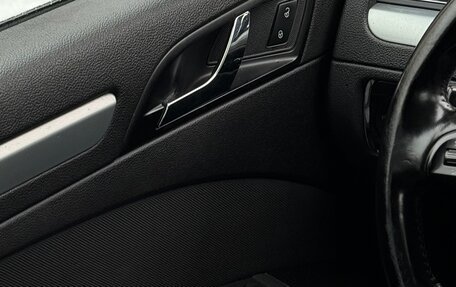 Skoda Superb III рестайлинг, 2008 год, 785 000 рублей, 27 фотография