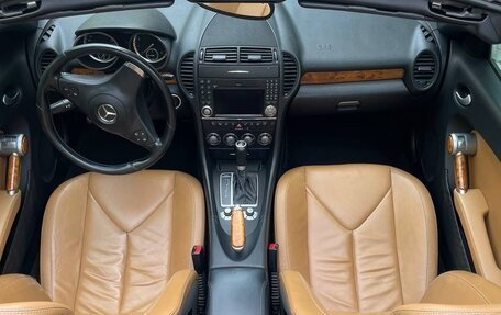 Mercedes-Benz SLK-Класс, 2010 год, 1 650 000 рублей, 6 фотография