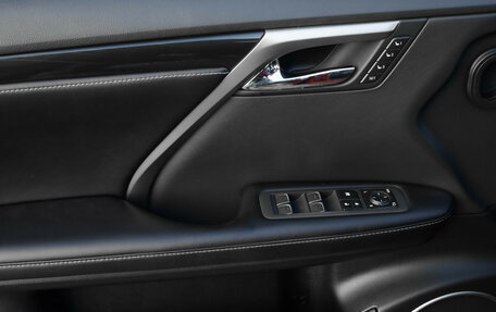 Lexus RX IV рестайлинг, 2020 год, 4 799 000 рублей, 29 фотография