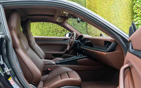 Porsche 911, 2025 год, 27 270 000 рублей, 11 фотография