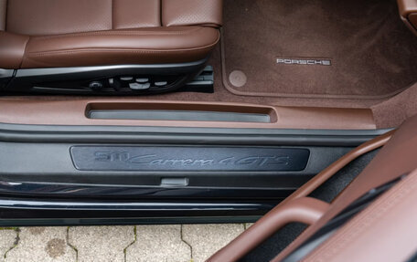 Porsche 911, 2025 год, 27 270 000 рублей, 17 фотография